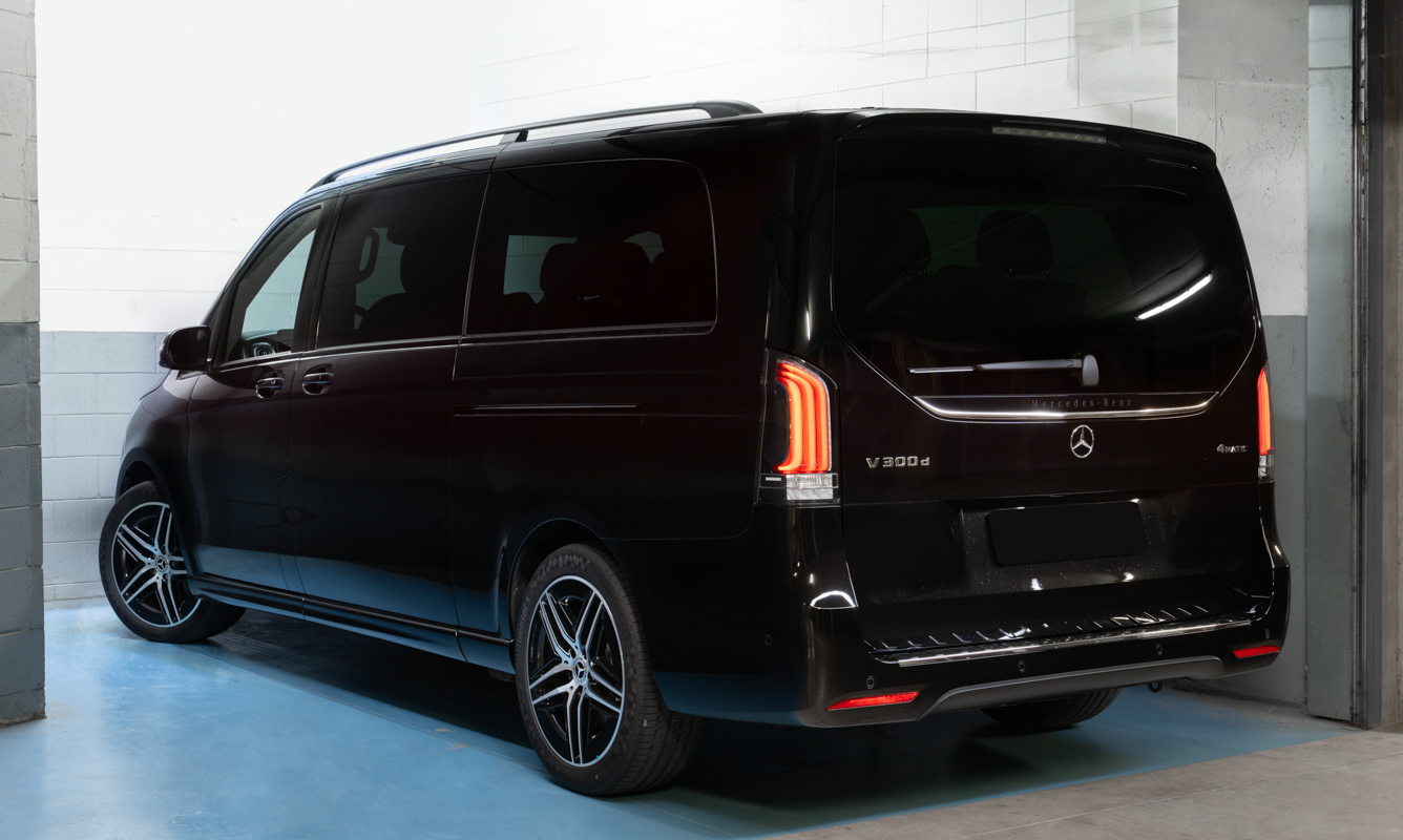 Mercedes-Benz V300d AMG 4Matic ExtraLong – 5