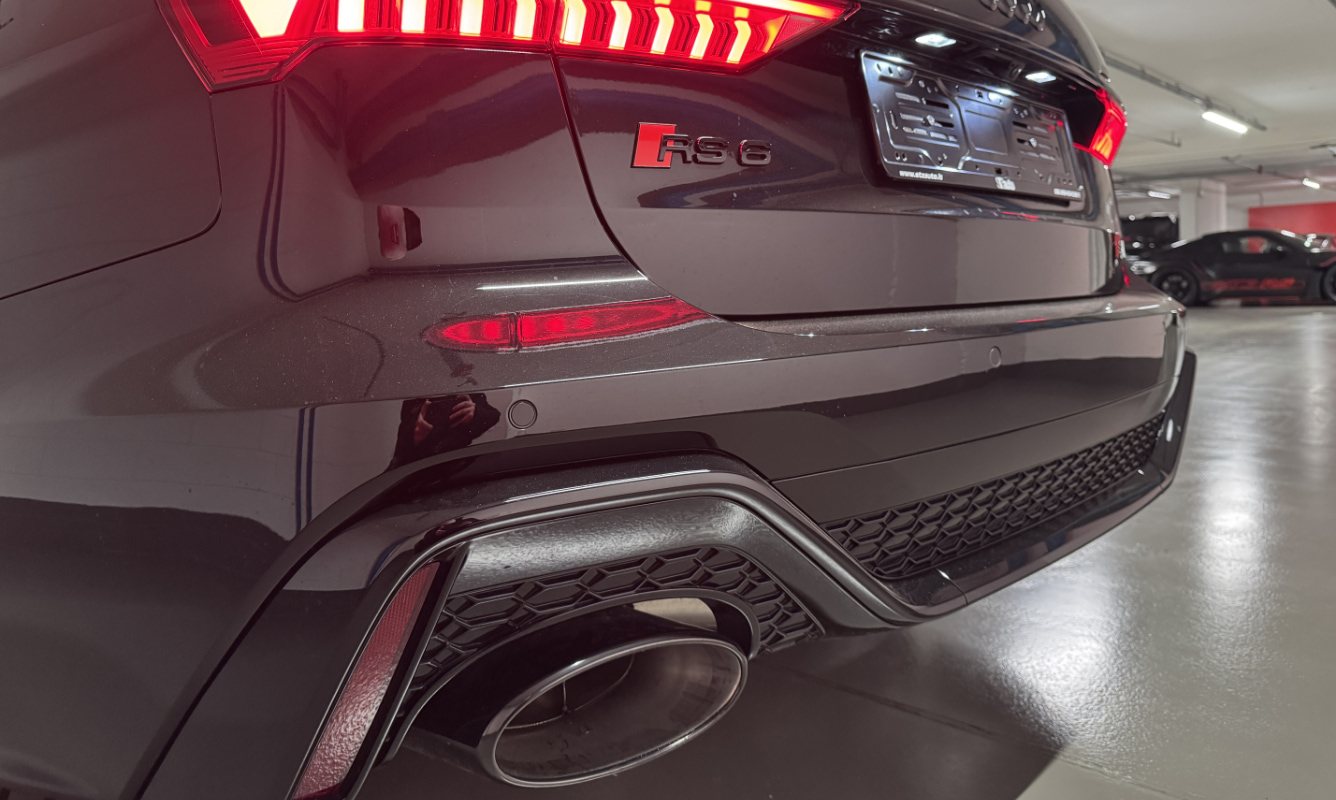 Audi RS6 Avant Performance Quattro Tiptronic – 7