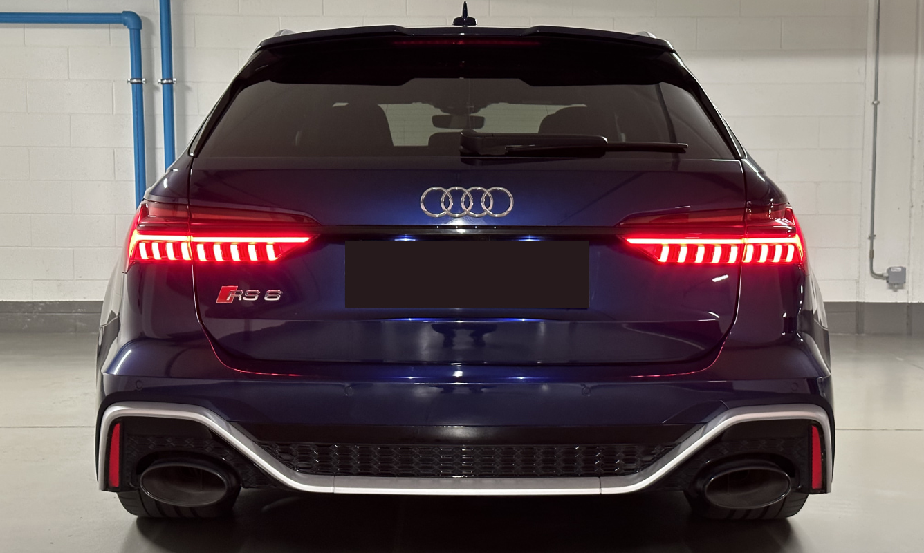 Audi RS6 Avant Quattro Tiptronic – 8