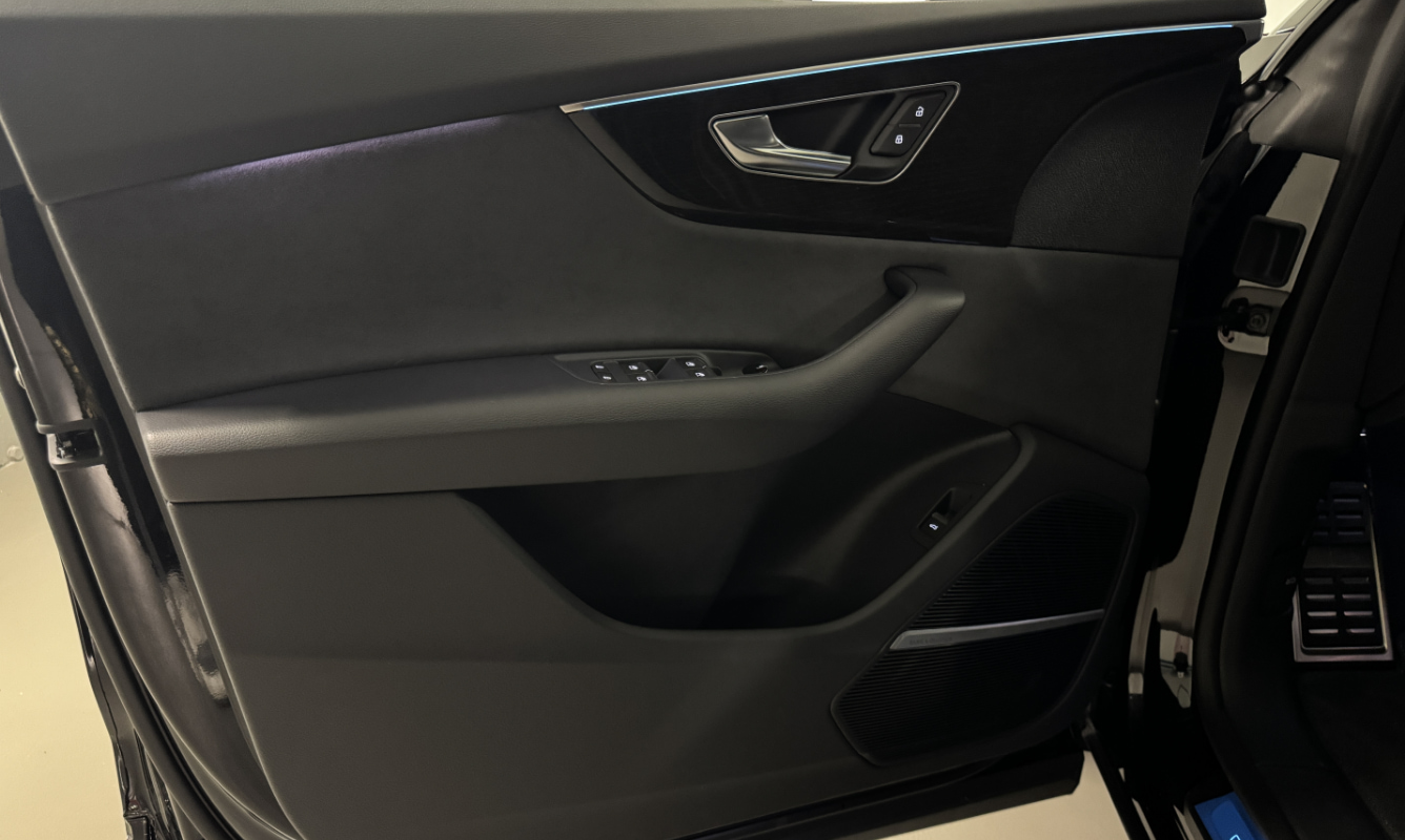 Audi Q8 50 TDI – 9