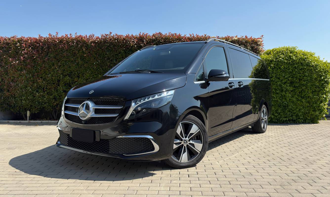 Mercedes-Benz V class extralong