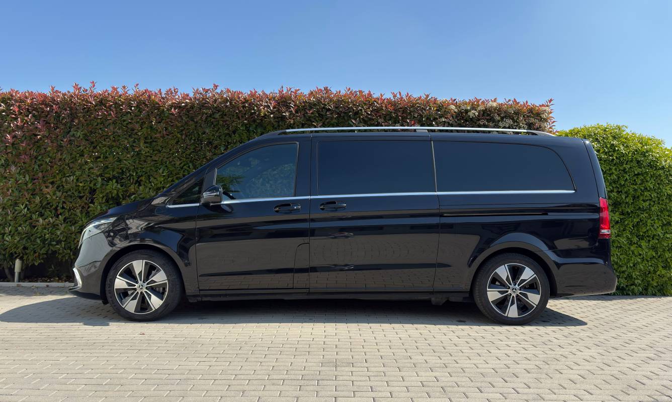 Mercedes-Benz V class extralong – 2