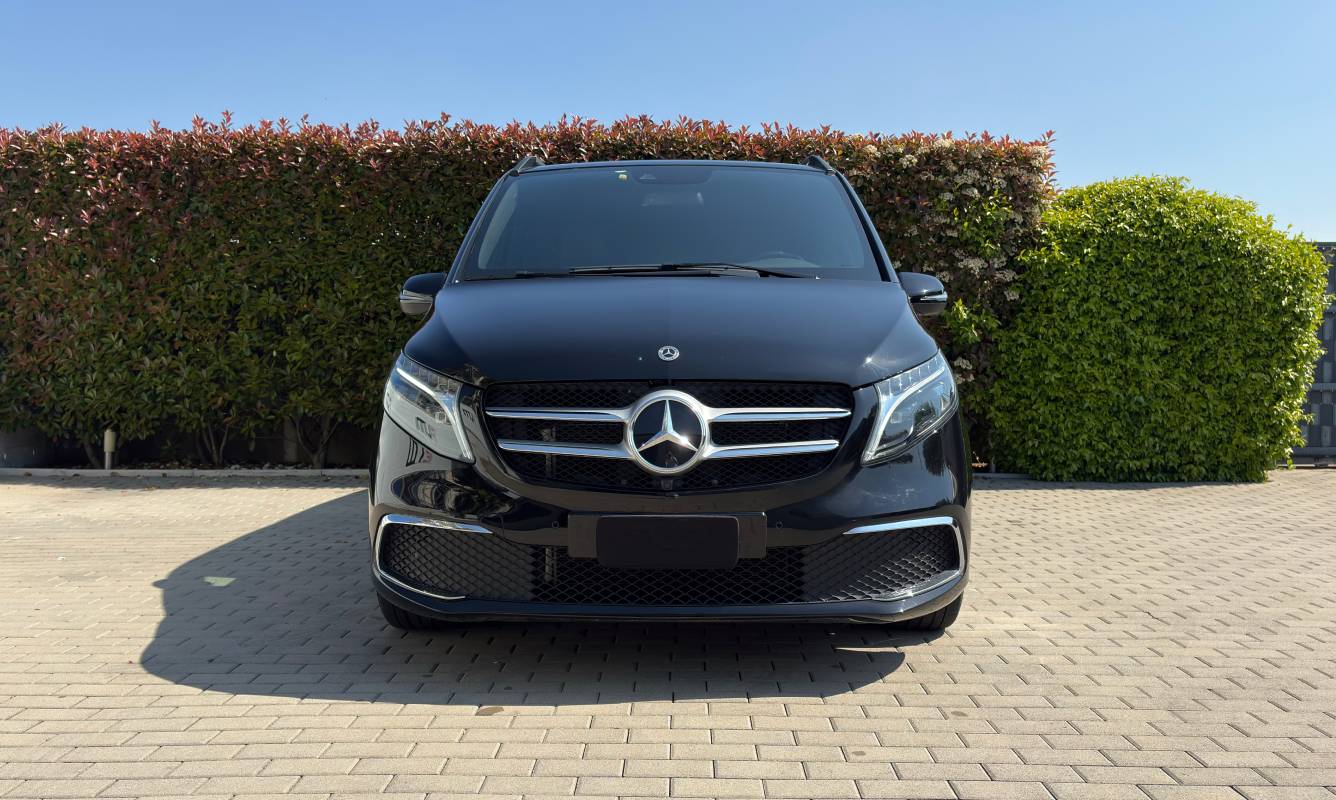 Mercedes-Benz V class extralong – 6